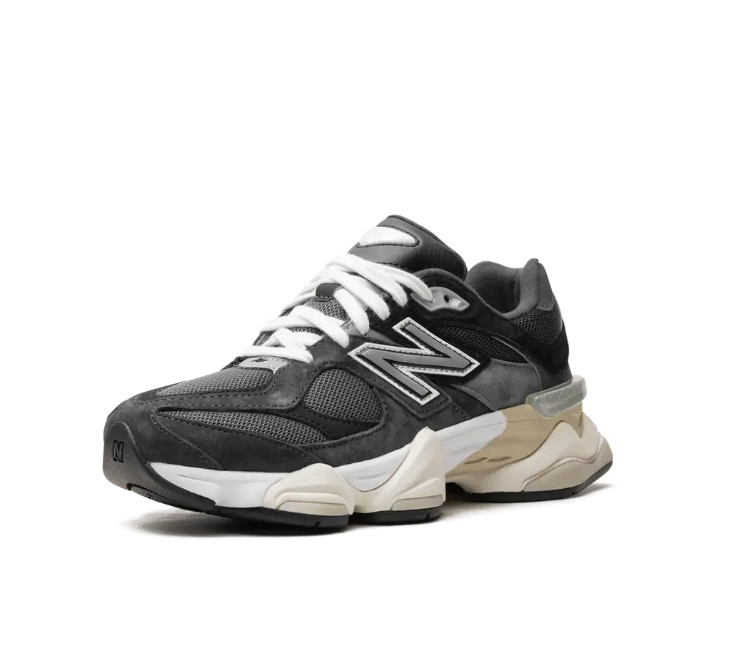 New Balance 9060 Black Phantom – Elegante Sneaker Clásico en Negro Distinguido