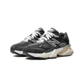 New Balance 9060 Black Phantom – Elegante Sneaker Clásico en Negro Distinguido