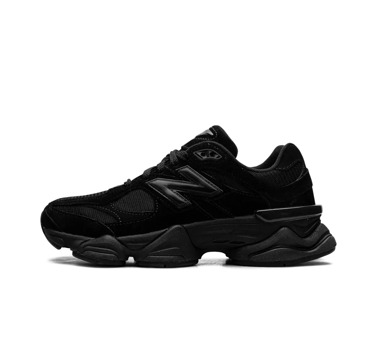 New Balance 9060 Triple Black – Elegante Sneaker en Negro Completo